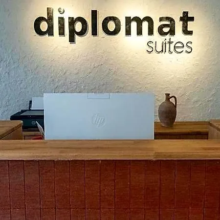 Diplomat